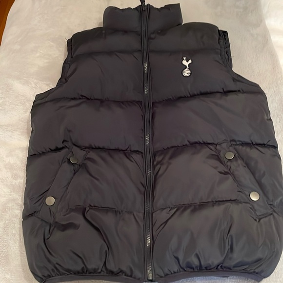 Spurs Youth Navy Padded Vest - Picture 2 of 7